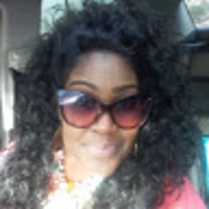 Meet your Posher, Kiya